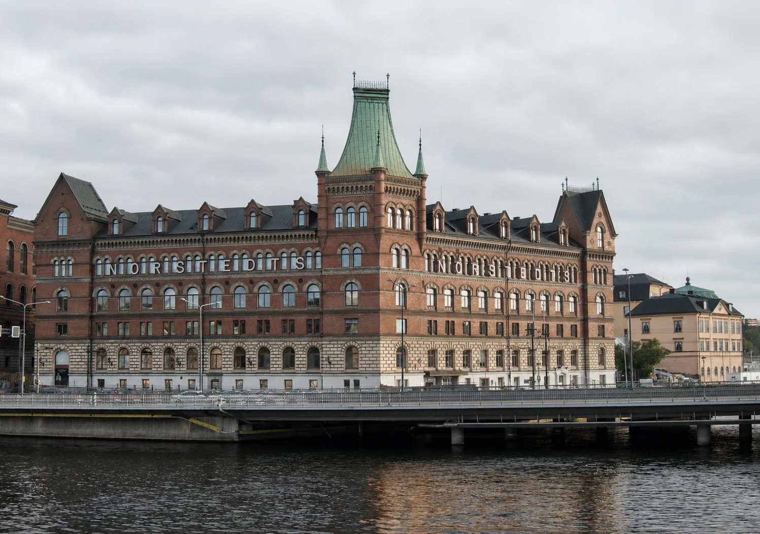Statusbesiktning av fastighet — Norstedtshuset, Riddarholmen, Stockholm